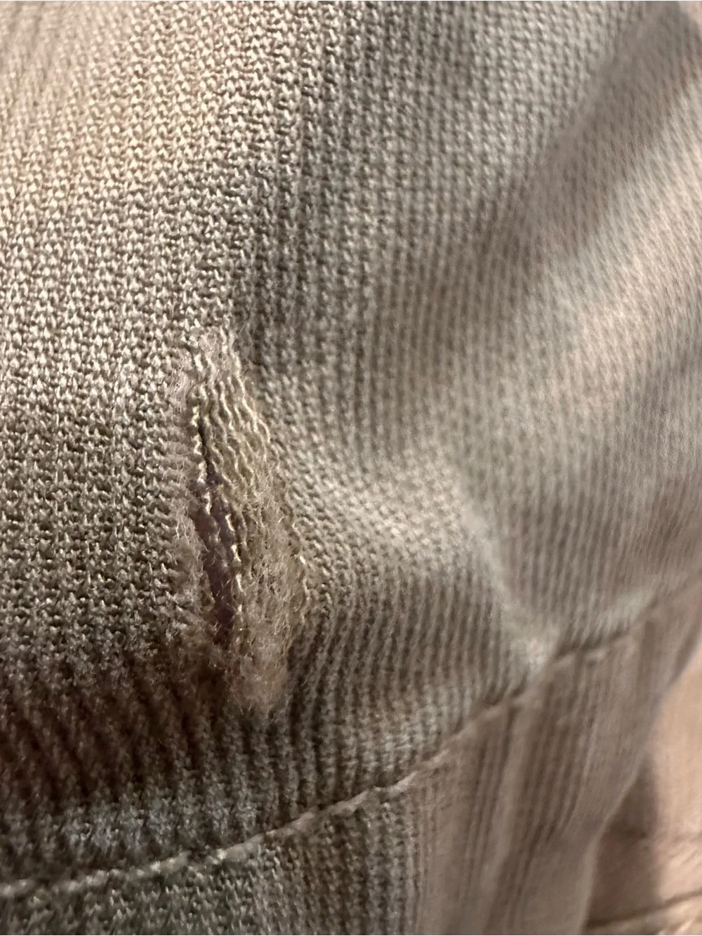 Peter Millar Men's Khaki Flat-Front Chino Shorts